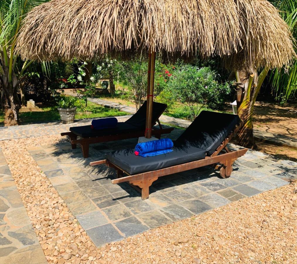 Shangri-Lanka Village Tissamaharama Extérieur photo